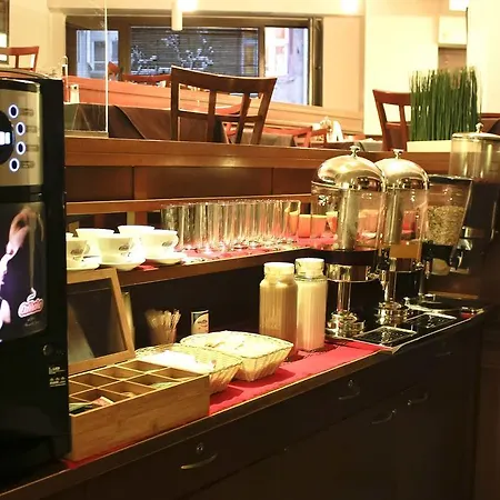 فندق Family Hotel Edi