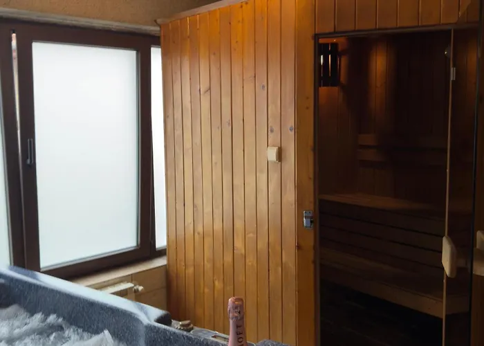 Family Edi ホテル 3*