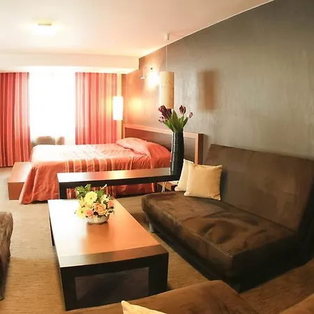 Edi Hotel 3*