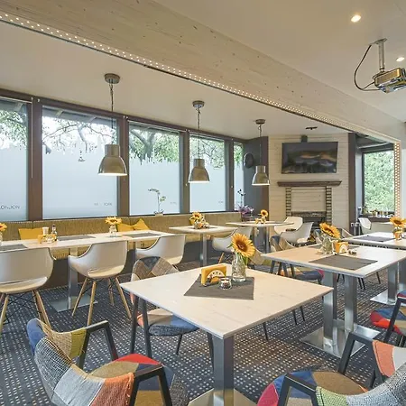 Family Hotel Edi Szálloda